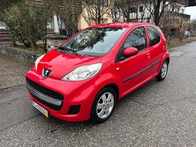 Gebraucht Peugeot 107 Filou 68 PS (50 kW) 2010 Rot Kleinwagen