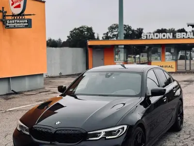 Gebraucht BMW 320 190 PS (139 kW) 2021 Schwarz Limousine