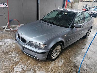 Gebraucht BMW 320 150 PS (110 kW) 2003 Grau Limousine