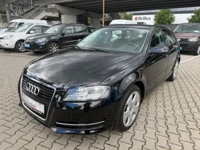 Gebraucht Audi A3 Attraction 160 PS (117 kW) 2011 Brillantschwarz Kleinwagen
