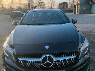 Gebraucht Mercedes A200 AMG 136 PS (100 kW) 2015 Schwarz Kleinwagen