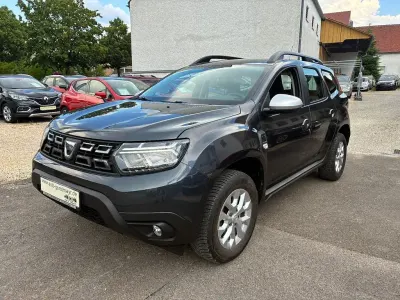 Gebraucht Dacia Duster Comfort 116 PS (85 kW) 2022 Grau SUV