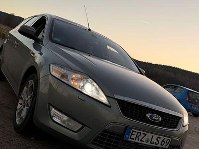 Silber Gebraucht 2008 Ford Mondeo Titanium Limousine | 7.500 € (Teuer)