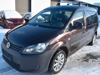 Używany VW Caddy Trendline 102 KM (75 kW) 2014 Czarny Minivan
