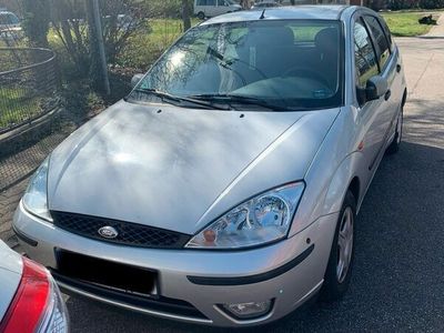 gebraucht Ford Focus 1.6