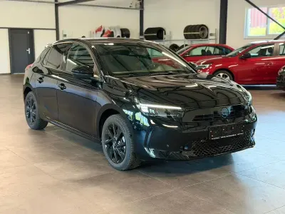 Gebraucht Opel Corsa 131 PS (96 kW) 2024 Schwarz Kleinwagen