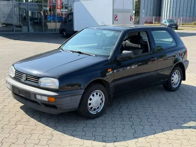 Gebraucht VW Golf III 75 PS (55 kW) 1995 Schwarz Limousine