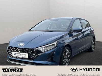 Gebraucht Hyundai i20 Trend 101 PS (74 kW) 2025 Blau Limousine