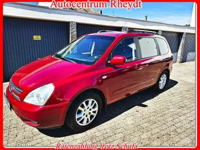 Gebraucht Kia Carnival 185 PS (136 kW) 2006 Rot Van / Kleinbus