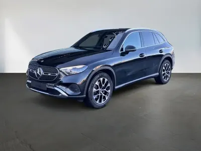 Używany Mercedes GLC220 Avantgarde 197 KM (144 kW) 2025 Czarny SUV
