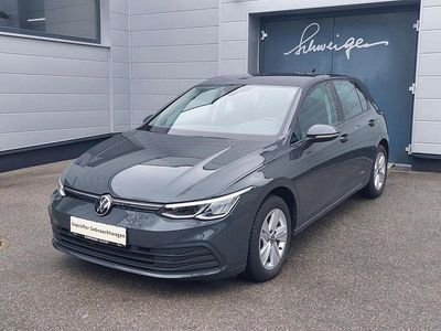 Gebraucht VW Golf VIII Life 110 PS (80 kW) 2020 Grau Limousine