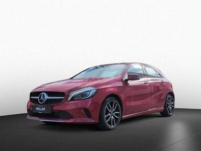 Gebraucht Mercedes A180 Urban 122 PS (89 kW) 2018 Jupiterrot (rot) Limousine