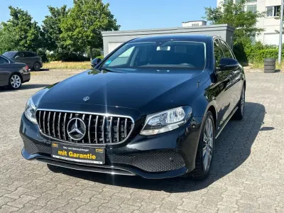 Gebraucht Mercedes E200 150 PS (110 kW) 2018 Schwarz Limousine