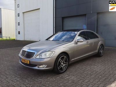 Mercedes S320