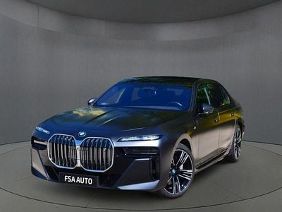 Second-hand BMW i7 Sport Line 400 kW (544 CP) 2023 Gri Berlinǎ