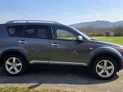 Gebraucht Mitsubishi Outlander 156 PS (114 kW) 2008 Grau SUV