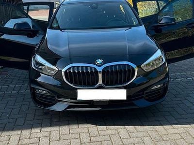 Gebraucht BMW 118 Advantage 136 PS (100 kW) 2021 Schwarz Kleinwagen