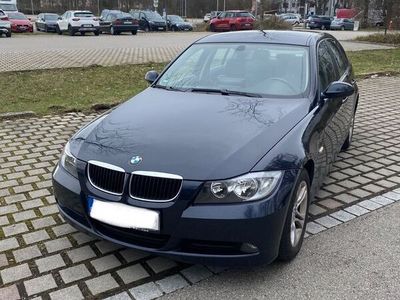 gebraucht BMW 320 i E90