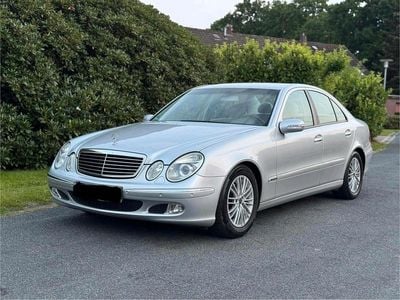 Mercedes E270