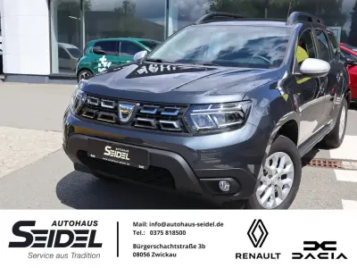Gebraucht Dacia Duster Comfort 101 PS (74 kW) 2022 Grau SUV