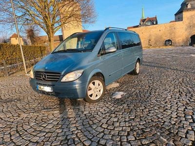 Grau Gebraucht 2007 Mercedes Viano Van / Kleinbus | 9.800 € (Guter Preis)