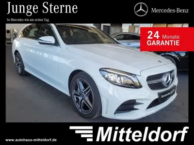 Gebraucht Mercedes C180 AMG 157 PS (115 kW) 2020 Unilack polarweiß Limousine