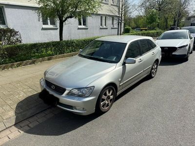 gebraucht Lexus IS200 