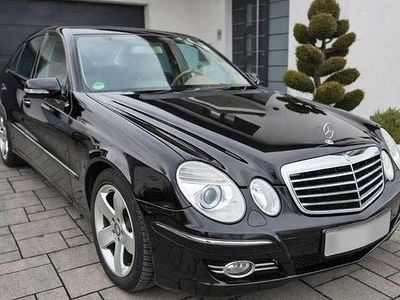 Gebraucht Mercedes E320 224 PS (164 kW) 2009 Schwarz Limousine