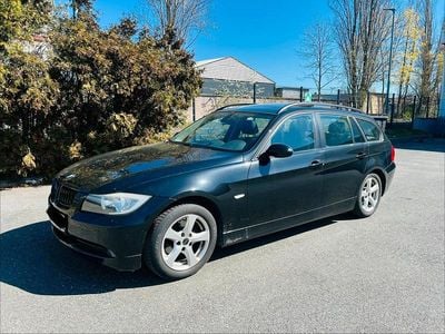 Gebraucht BMW 320 150 PS (110 kW) 2007 Schwarz Kombi
