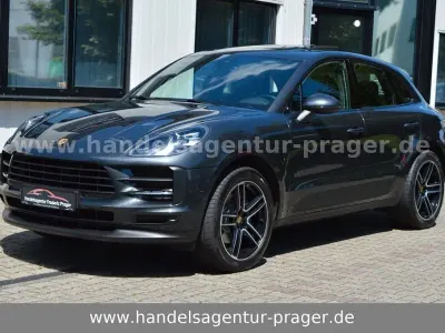 Gebraucht Porsche Macan 245 PS (180 kW) 2021 Grau SUV