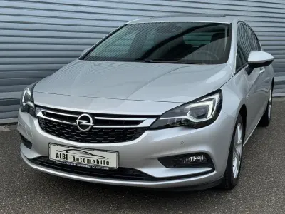 Używany Opel Astra Innovation 150 KM (110 kW) 2018 Srebrny Sedan/Limuzyna