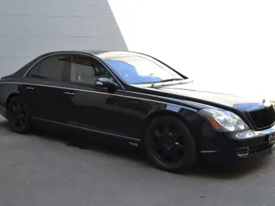 Gebraucht Maybach 57 551 PS (405 kW) 2007 Violett Limousine