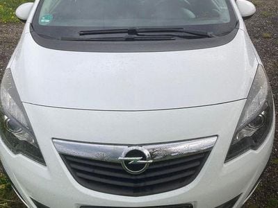 Gebraucht Opel Meriva Design Edition 120 PS (88 kW) 2011 Weiß Van / Kleinbus