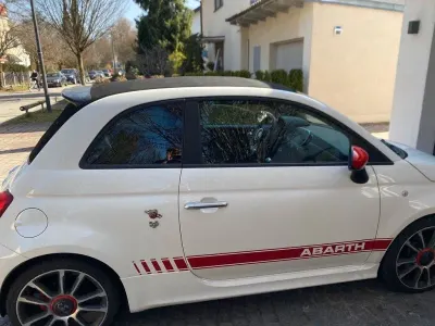 Gebraucht Abarth 595C Turismo 165 PS (121 kW) 2019 Weiß Cabrio