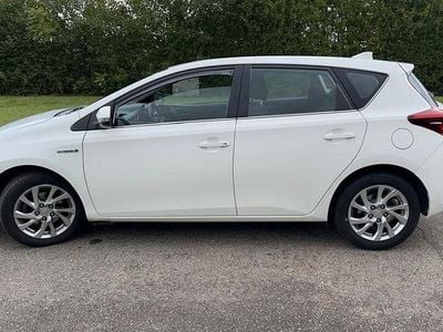 Toyota Auris Hybrid
