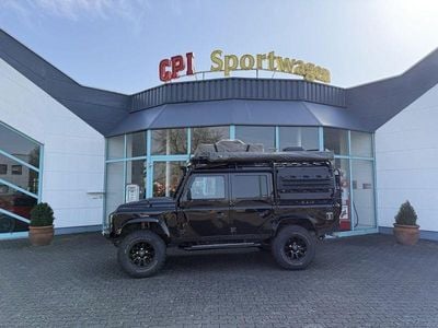 Gebraucht Land Rover Defender 122 PS (89 kW) 2011 Santorini black (metallic) SUV