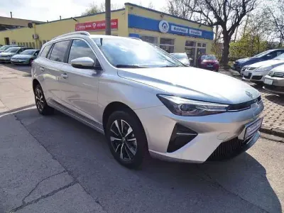 Używany MG MG5 EV Comfort 114 kW (156 KM) 2025 Srebrny Kombi