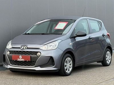 Grau Gebraucht 2017 Hyundai i10 Trend Kleinwagen | 7.490 € (Fairer Preis)