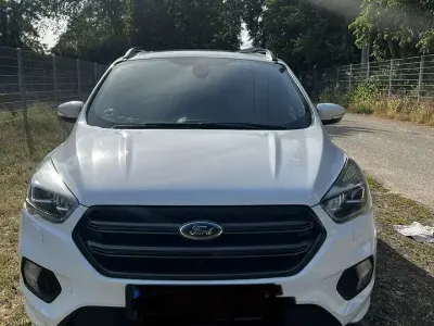 Gebraucht Ford Kuga ST-Line 182 PS (133 kW) 2018 SUV
