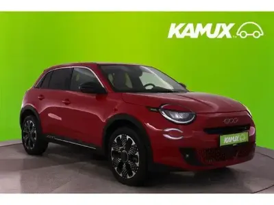 Gebraucht Fiat 600 La Prima 101 PS (74 kW) 2025 Rot SUV