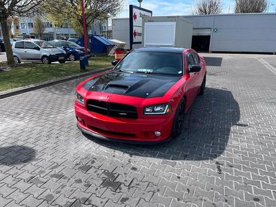 Second-hand Dodge Charger 431 CP (317 kW) 2009 Roșu Berlinǎ