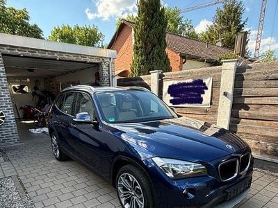 Gebraucht BMW X1 184 PS (135 kW) 2014 Blau SUV