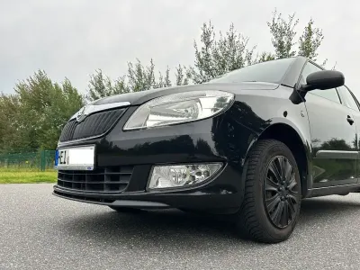 Gebraucht Skoda Fabia Active 69 PS (50 kW) 2015 Schwarz Limousine