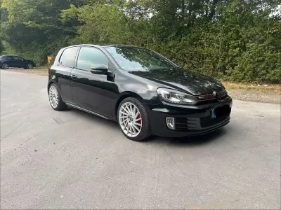 Gebraucht VW Golf VI GTI 211 PS (155 kW) 2011 Schwarz Kleinwagen