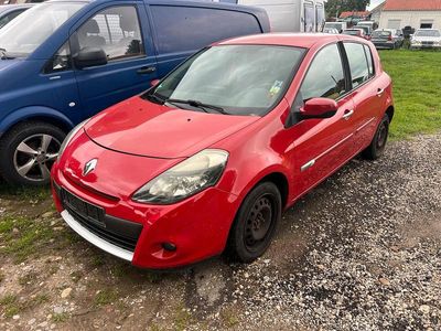 Renault Clio II