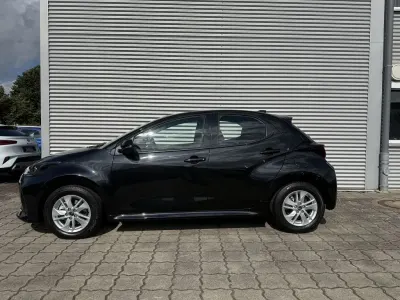 Gebraucht Mazda 2 Center-Line 116 PS (85 kW) 2025 Schwarz Kleinwagen