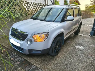 Gebraucht Skoda Yeti GreenLine 105 PS (77 kW) 2013 Weiß SUV