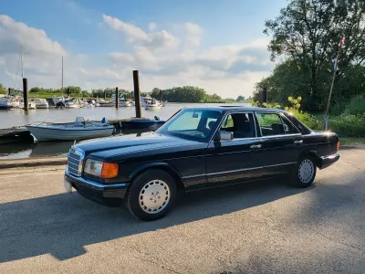 Gebraucht Mercedes S300 179 PS (131 kW) 1988 Blau Limousine