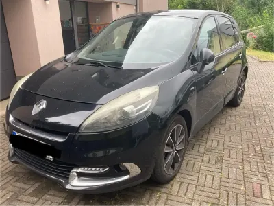 Gebraucht Renault Scénic III 110 PS (80 kW) 2012 Schwarz Van / Kleinbus
