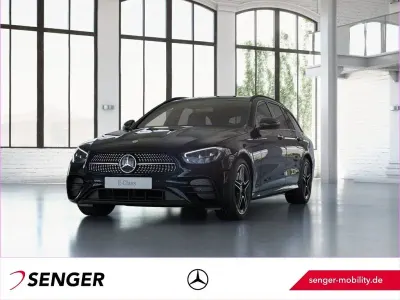 Gebraucht Mercedes E300 AMG 306 PS (225 kW) 2023 Unilack schwarz Kombi